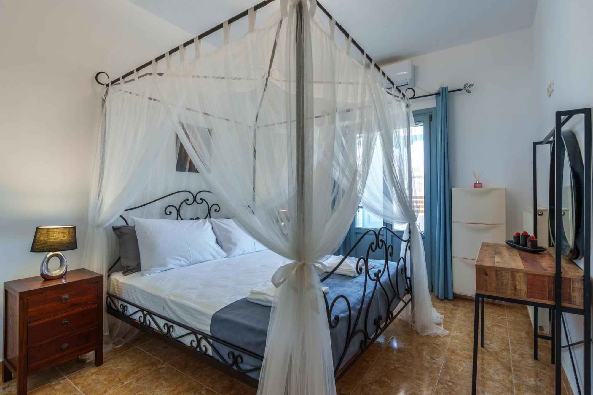 Blue Eyes Beach Villas Monolithos  Exterior photo